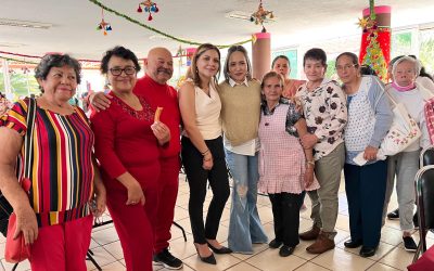 Adultos mayores celebran su tradicional posada en el Centro Gerontológico de Salvatierra